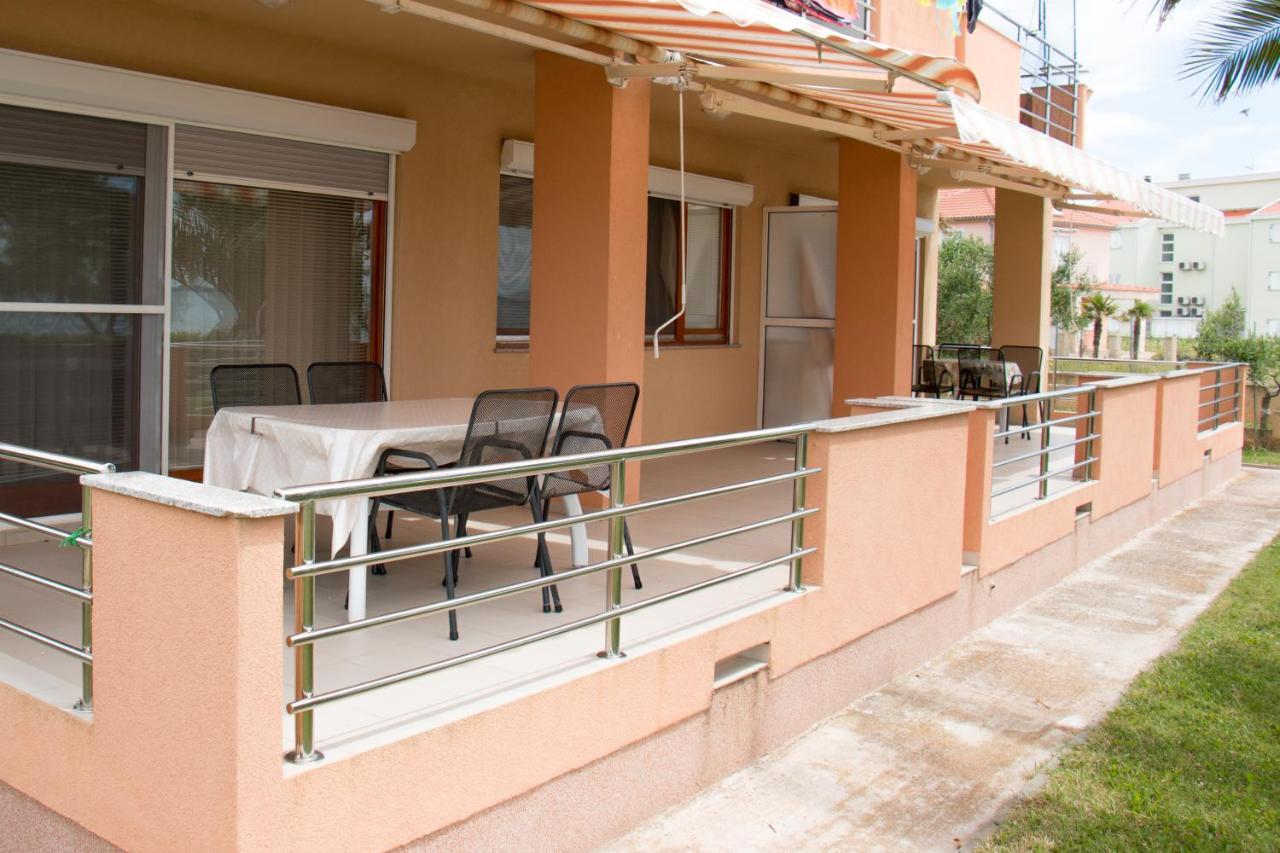 Apartments Matas Sukošan المظهر الخارجي الصورة