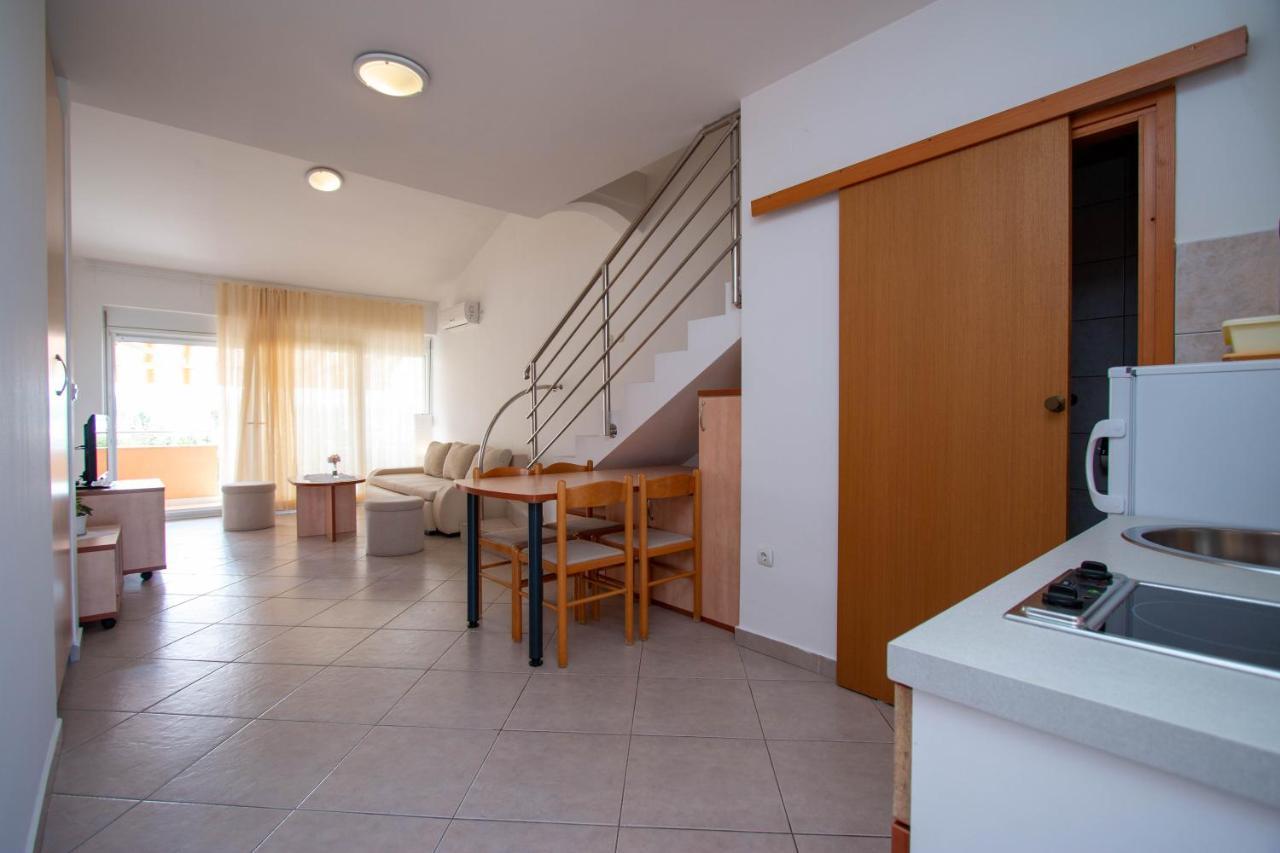 Apartments Matas Sukošan المظهر الخارجي الصورة