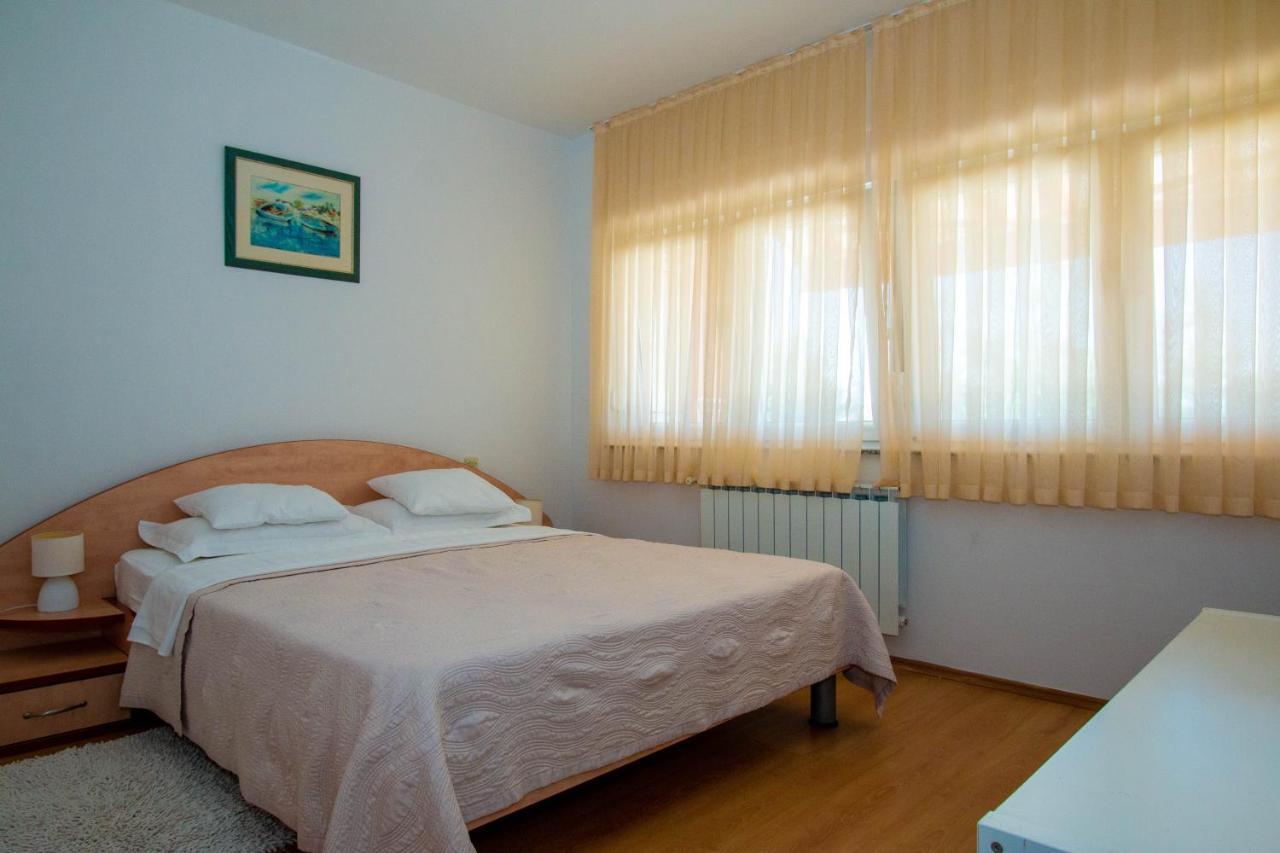 Apartments Matas Sukošan المظهر الخارجي الصورة