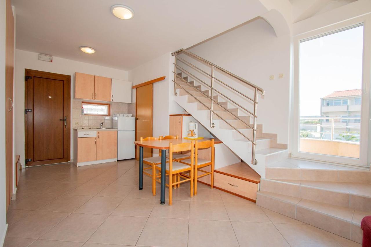 Apartments Matas Sukošan المظهر الخارجي الصورة