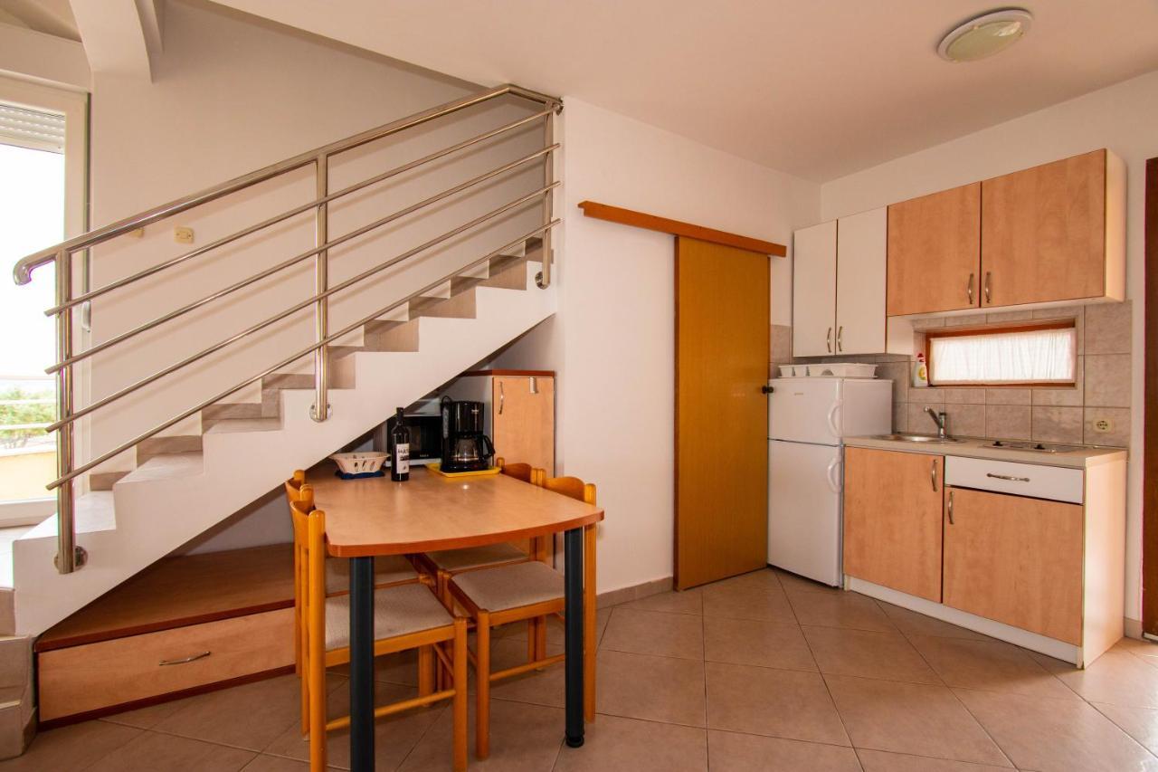 Apartments Matas Sukošan المظهر الخارجي الصورة